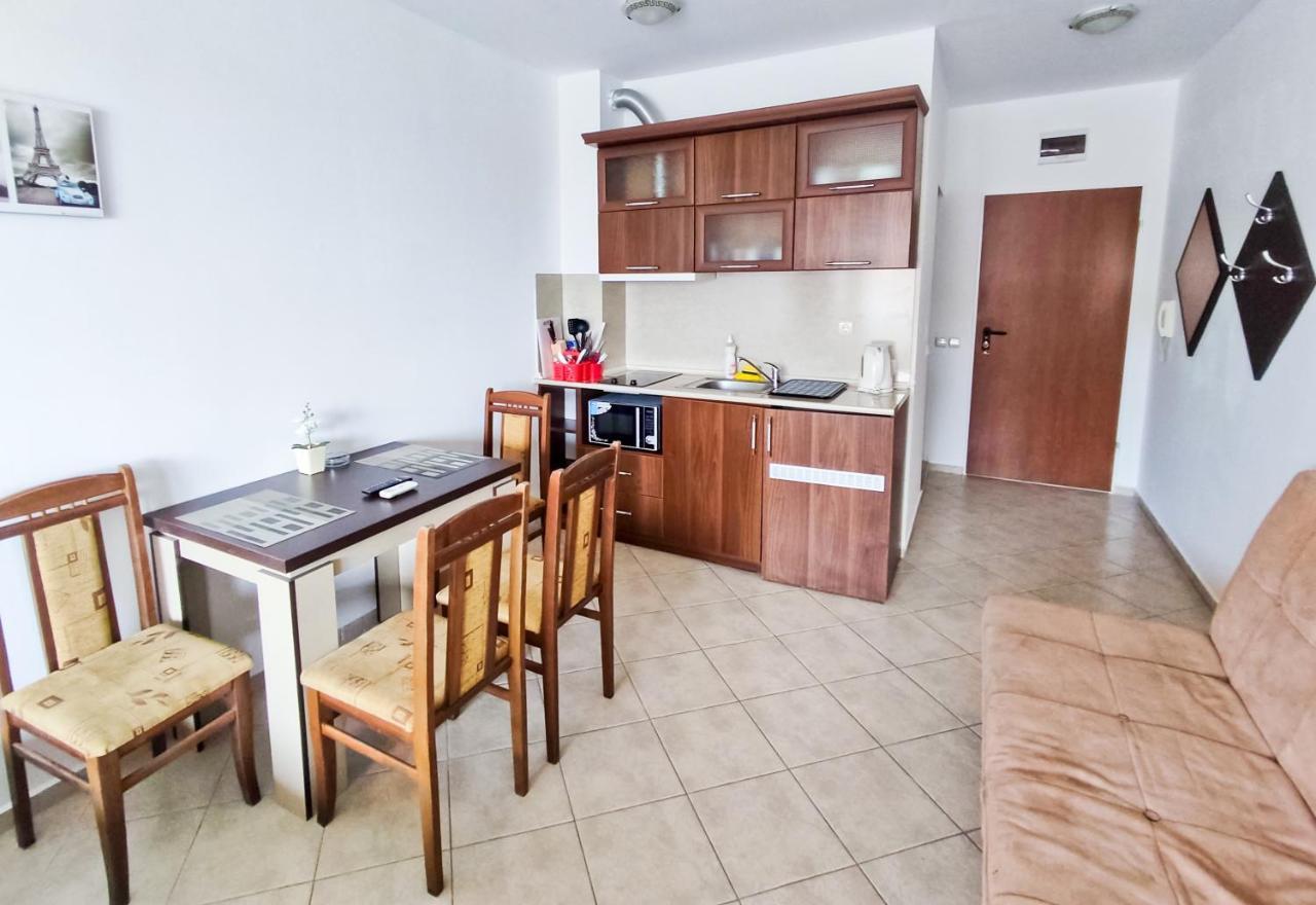 Apartament Studio Comfort Primorsko Mm Complex Eksteriør billede