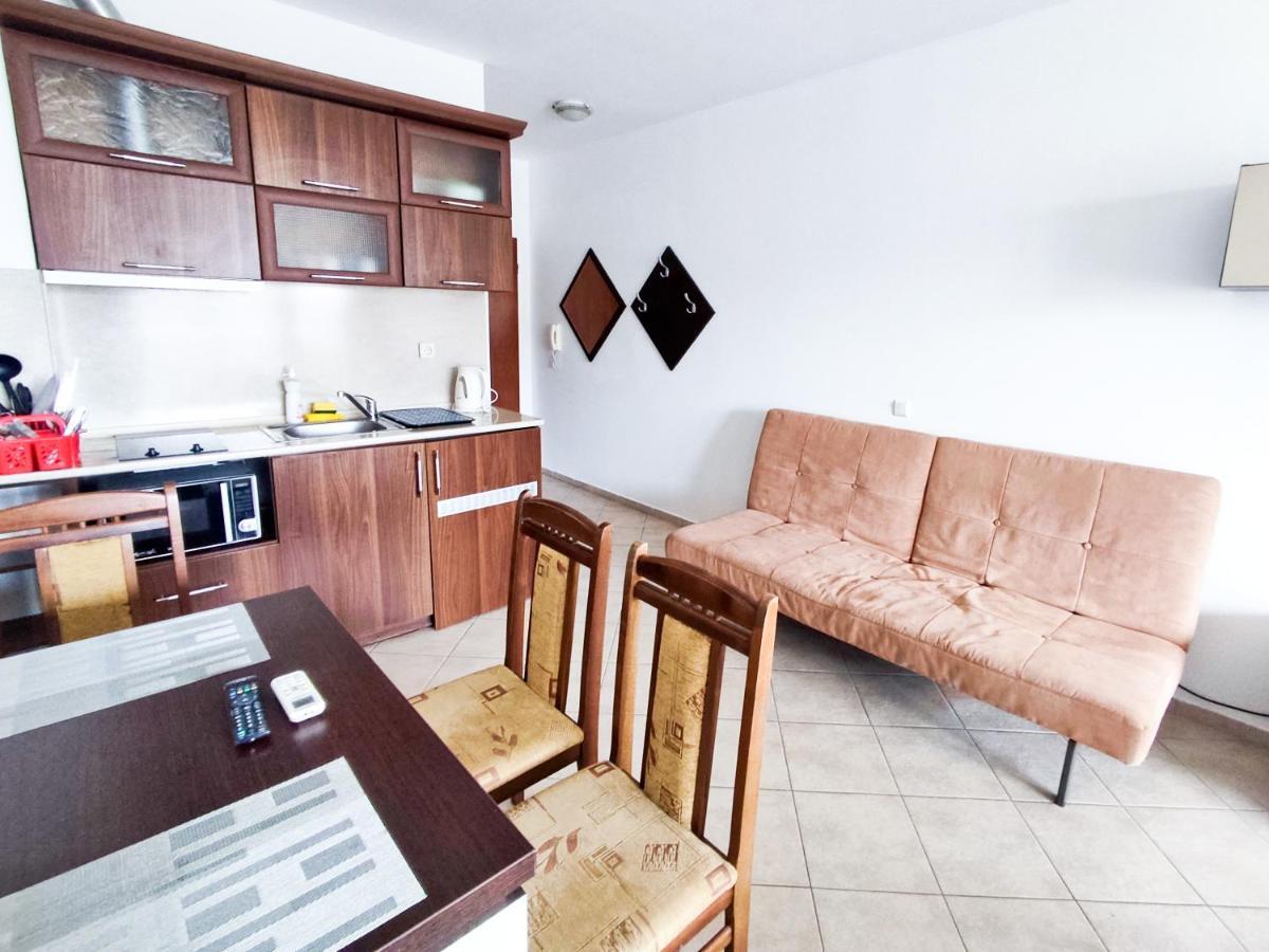 Apartament Studio Comfort Primorsko Mm Complex Eksteriør billede